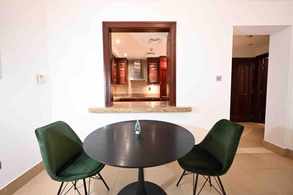 Brand New Furniture . Close To Dubai Mall. Extérieur photo
