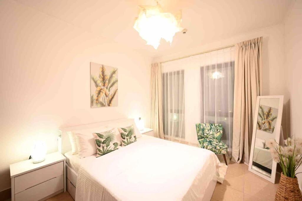 Brand New Furniture . Close To Dubai Mall. Extérieur photo