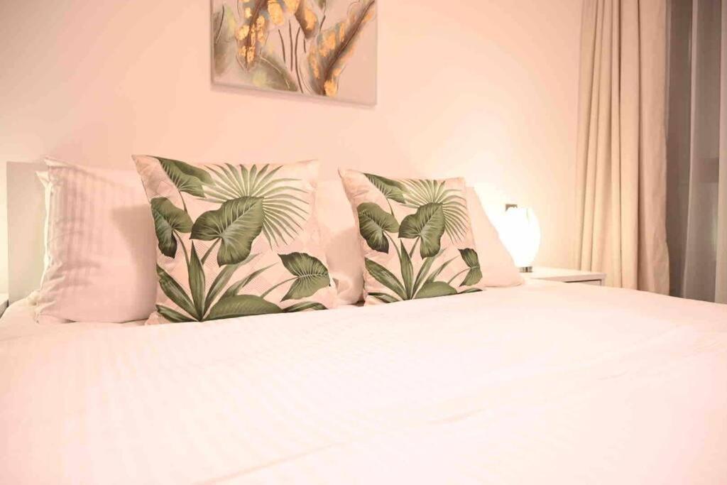 Brand New Furniture . Close To Dubai Mall. Extérieur photo